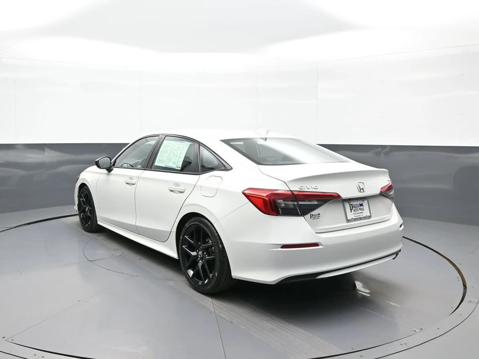 2023 Honda Civic 11th Gen - Image 8 of 31