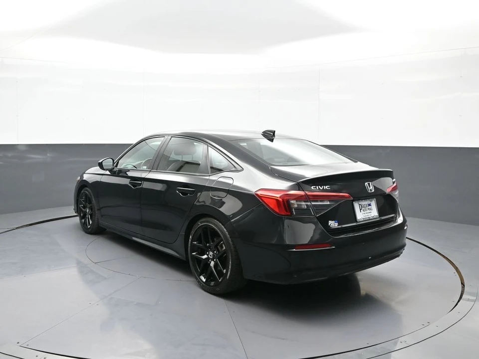 2023 Honda Civic 11th Gen - Image 8 of 31