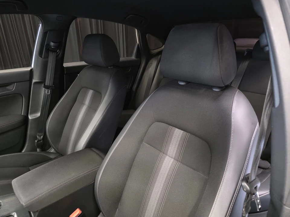 2023 Honda Civic 11th Gen - Image 20 of 31