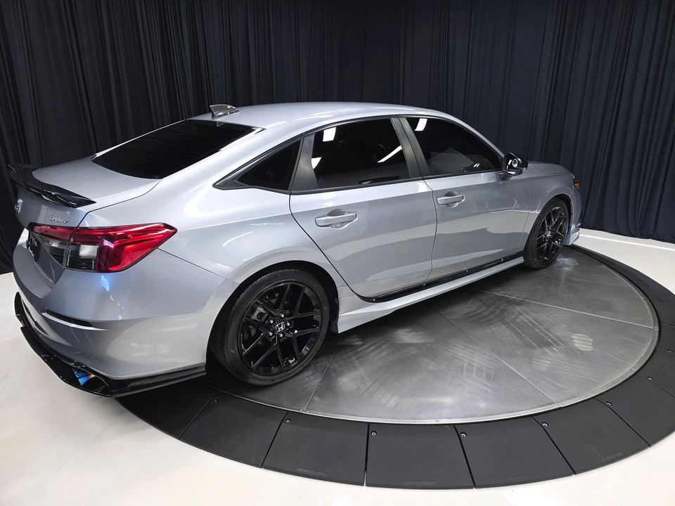 2023 Honda Civic 11th Gen - Image 14 of 31