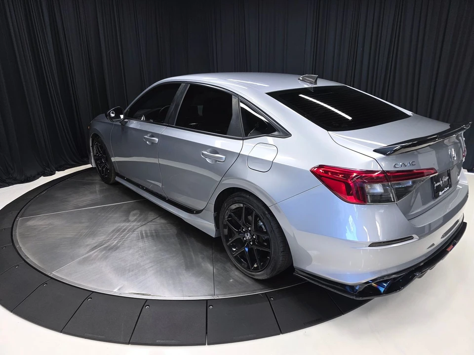 2023 Honda Civic 11th Gen - Image 11 of 31