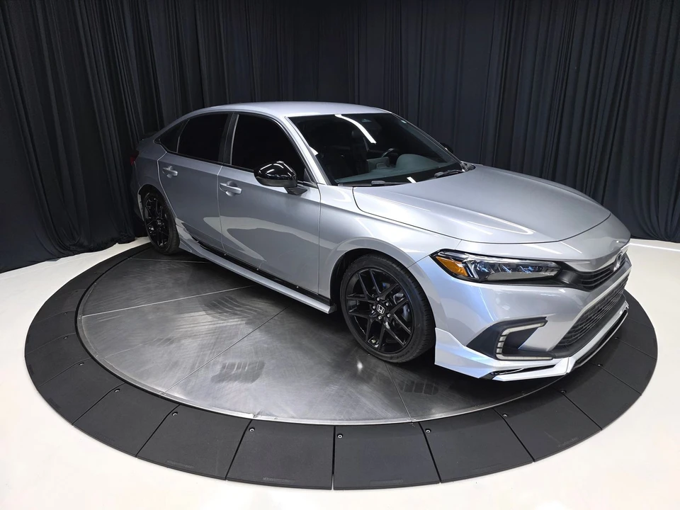 2023 Honda Civic 11th Gen - Image 16 of 31