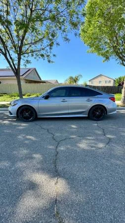 2023 Honda Civic 11th Gen - Image 2 of 4