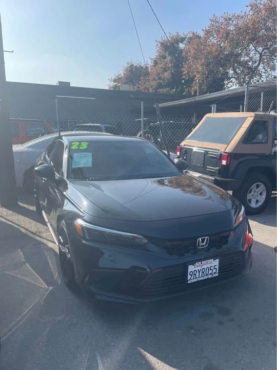 2023 Honda Civic 11th Gen - Image 2 of 3