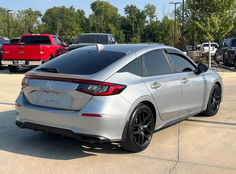 2023 Honda Civic 11th Gen - Image 5 of 6