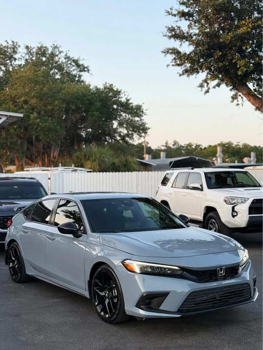 2023 Honda Civic 11th Gen - Image 2 of 9