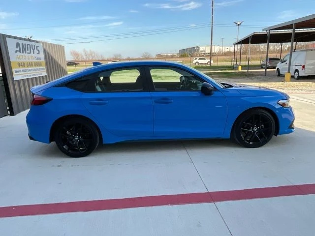 2023 Honda Civic 11th Gen - Image 11 of 21