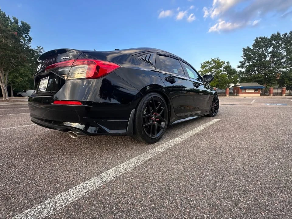2023 Honda Civic 11th Gen - Image 7 of 17