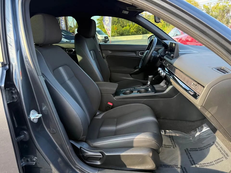 2023 Honda Civic 11th Gen - Image 10 of 19