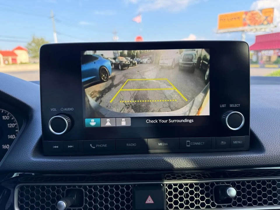 2023 Honda Civic 11th Gen - Image 17 of 19