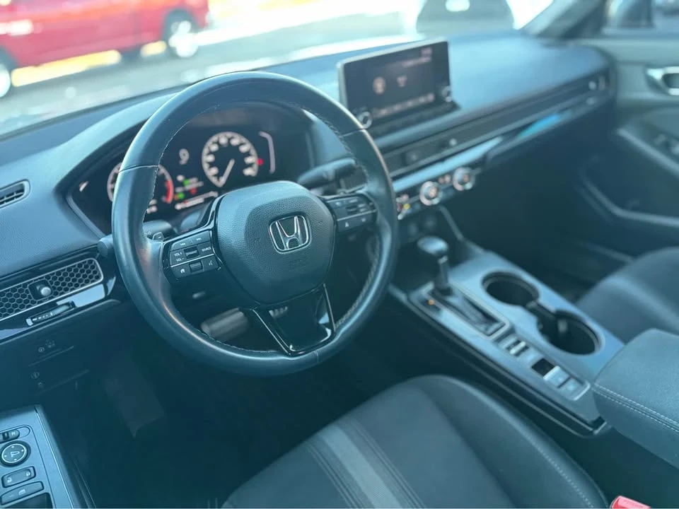 2023 Honda Civic 11th Gen - Image 11 of 15