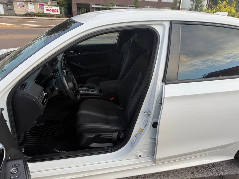 2023 Honda Civic 11th Gen - Image 6 of 9