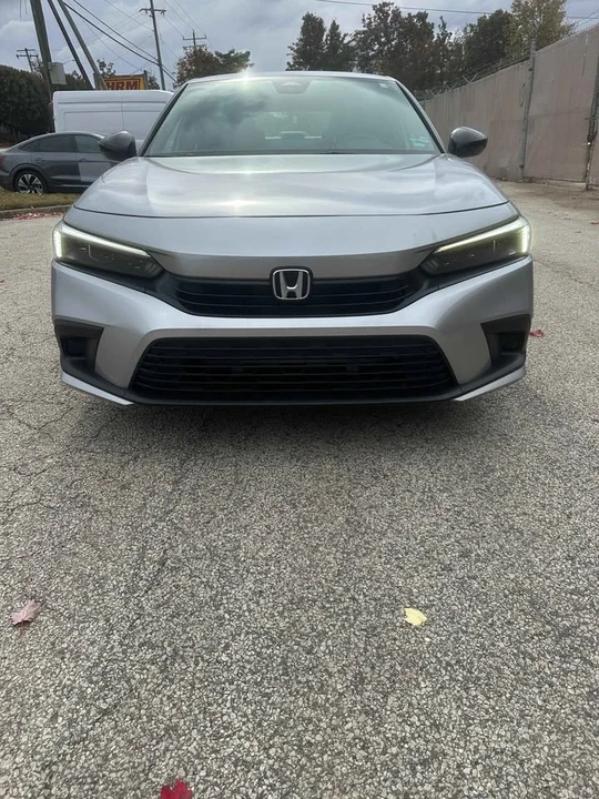 2023 Honda Civic 11th Gen - Image 2 of 15