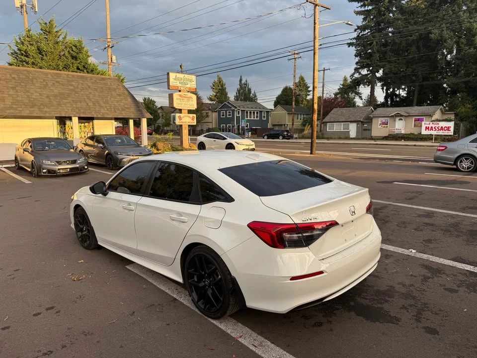 2023 Honda Civic 11th Gen - Image 3 of 9