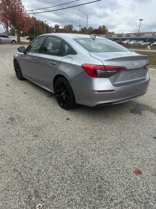 2023 Honda Civic 11th Gen - Image 8 of 15