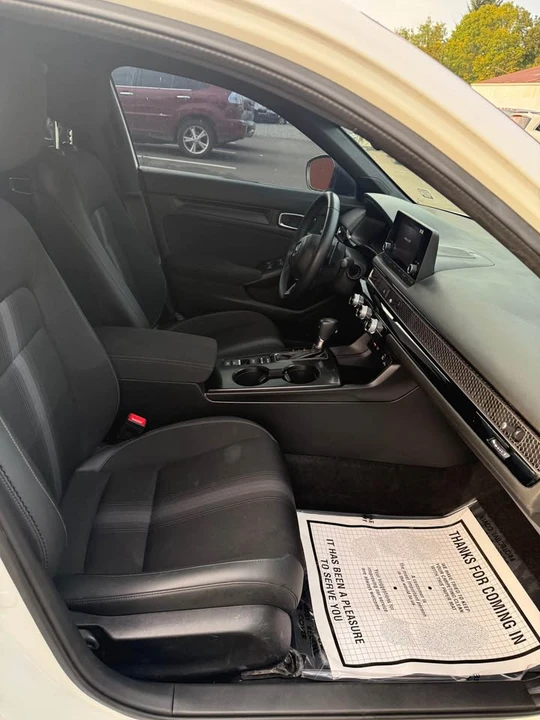 2023 Honda Civic 11th Gen - Image 8 of 9