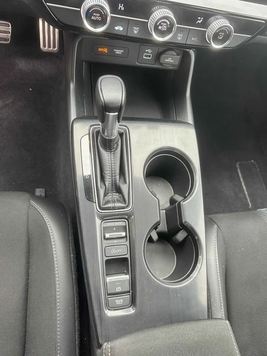 2023 Honda Civic 11th Gen - Image 9 of 15