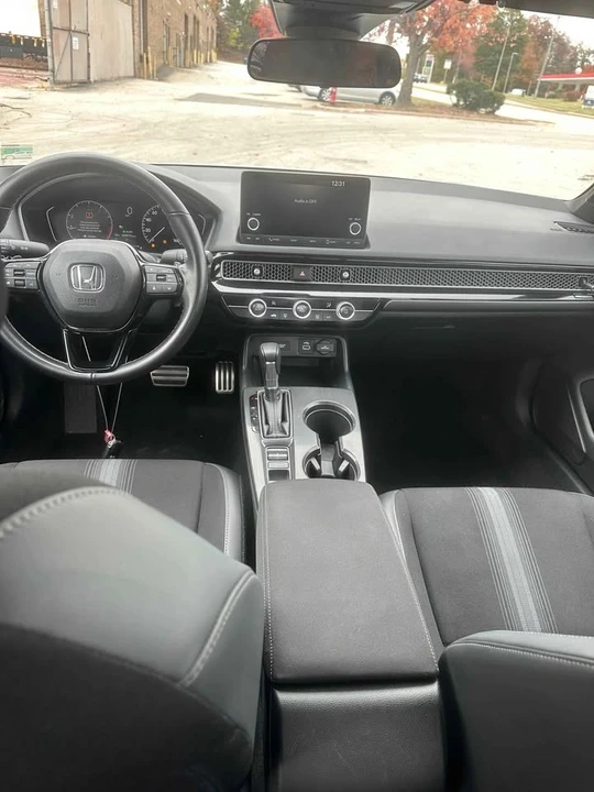 2023 Honda Civic 11th Gen - Image 12 of 15