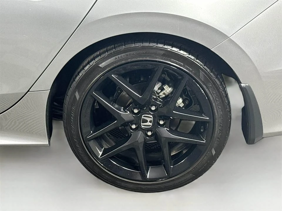 2023 Honda Civic 11th Gen - Image 13 of 19