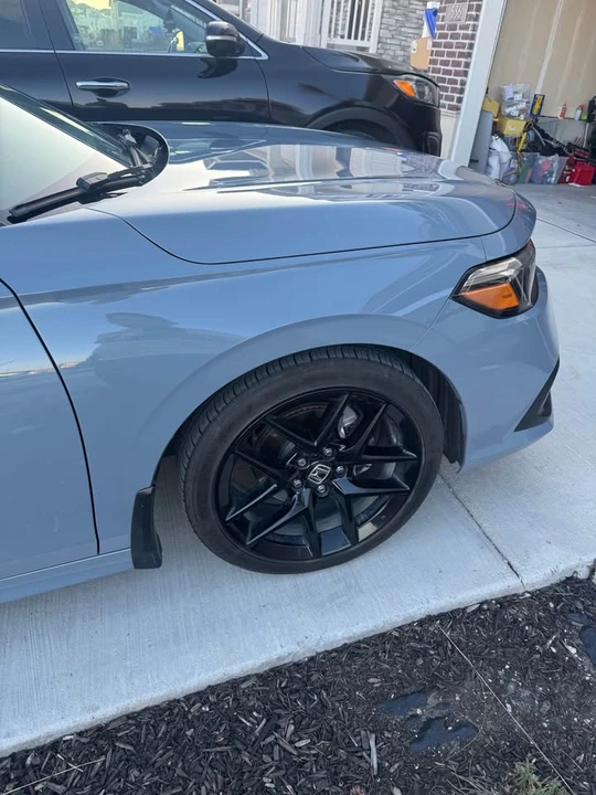 2023 Honda Civic 11th Gen - Image 12 of 17