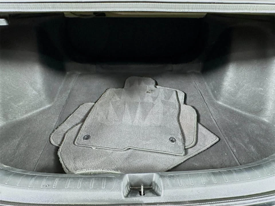 2023 Honda Civic 11th Gen - Image 10 of 19