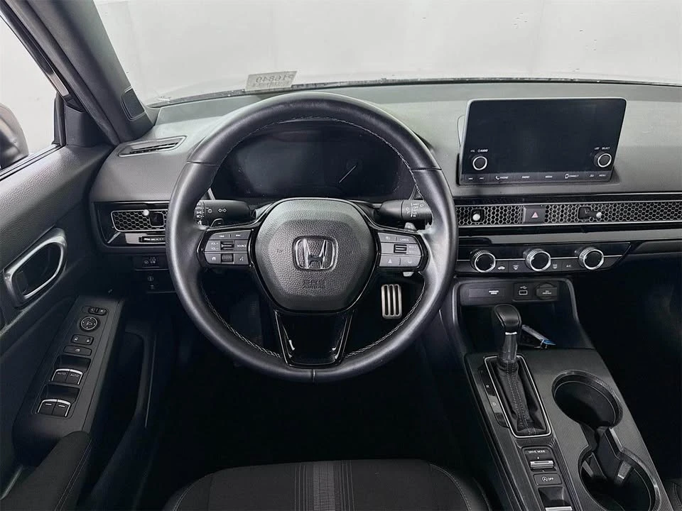 2023 Honda Civic 11th Gen - Image 15 of 19