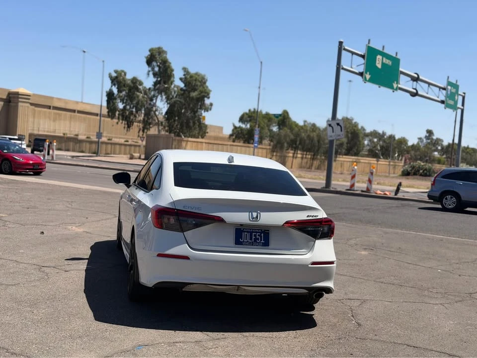 2023 Honda Civic 11th Gen - Image 4 of 9