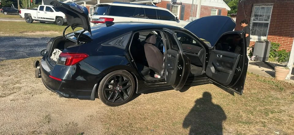 2023 Honda Civic 11th Gen - Image 12 of 17