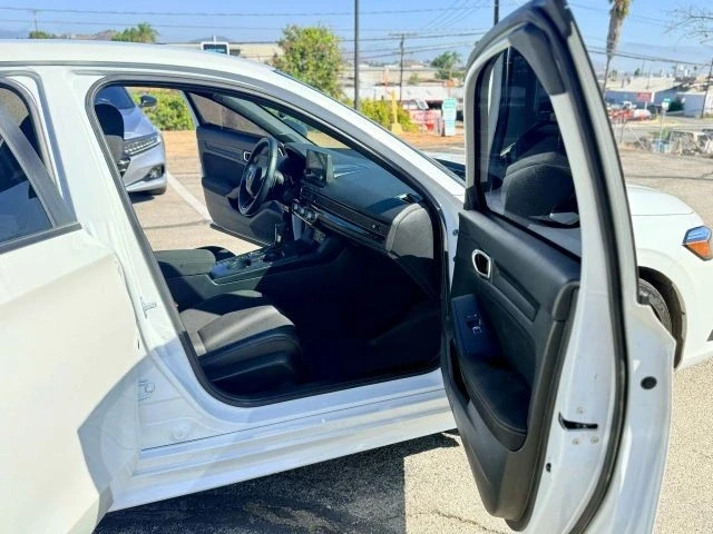 2023 Honda Civic 11th Gen - Image 14 of 21