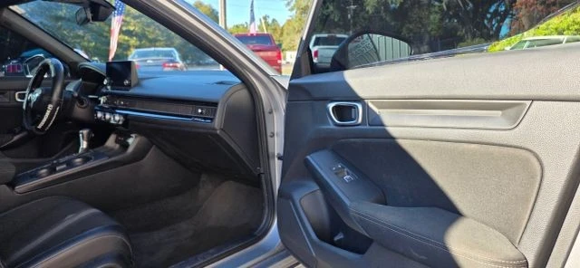 2023 Honda Civic 11th Gen - Image 16 of 20