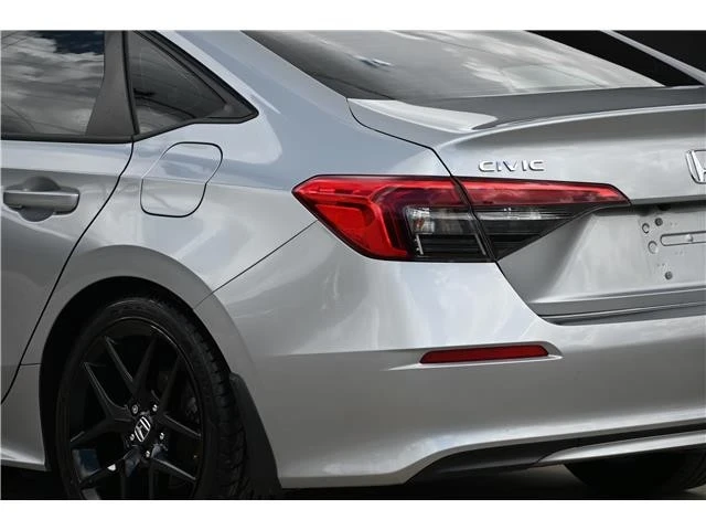 2023 Honda Civic 11th Gen - Image 8 of 18