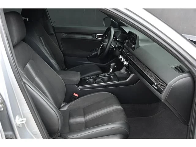 2023 Honda Civic 11th Gen - Image 15 of 18