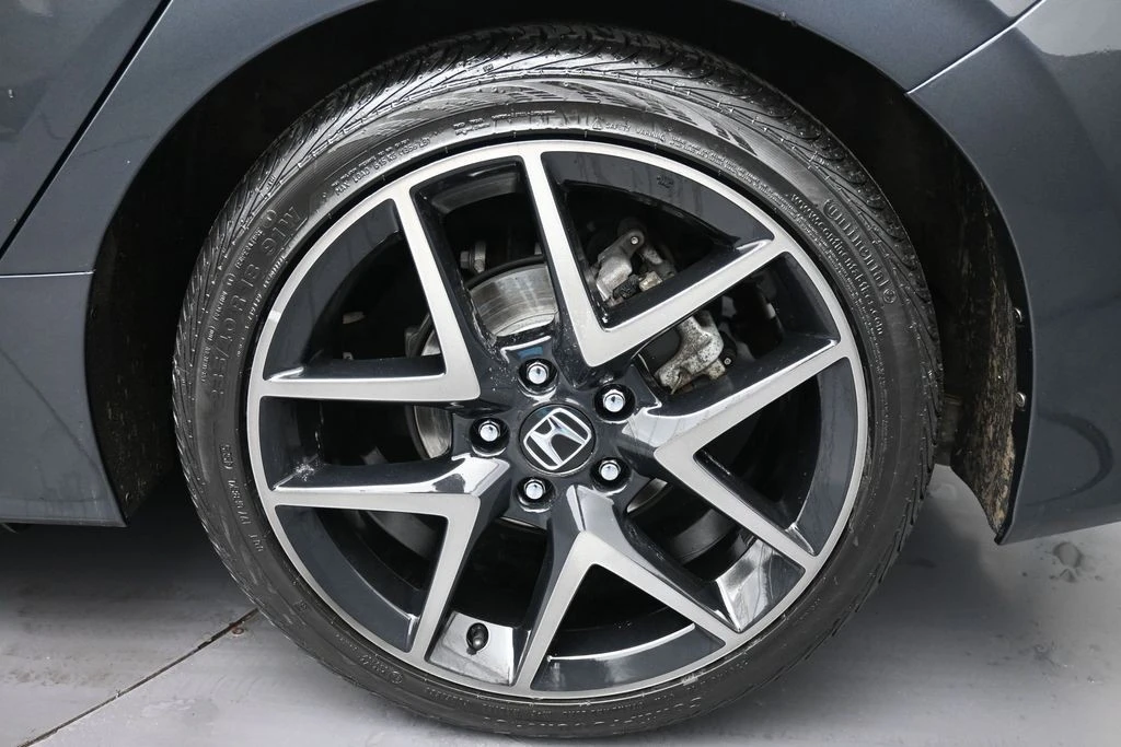 2023 Honda Civic 11th Gen - Image 15 of 31