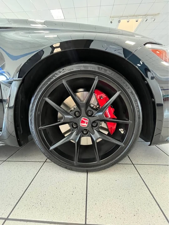 2023 Honda FL5 Civic Type R - Image 5 of 9