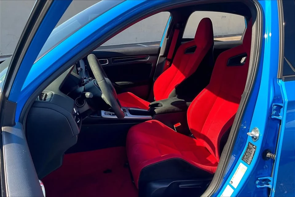 2023 Honda FL5 Civic Type R - Image 10 of 19