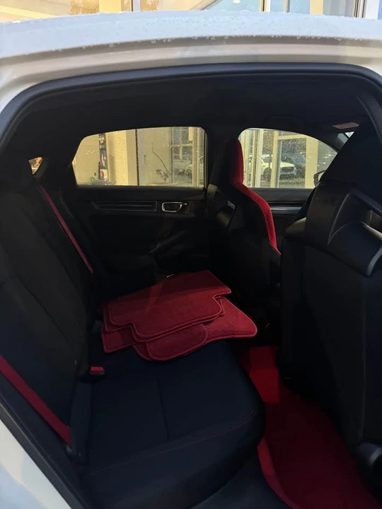 2023 Honda FL5 Civic Type R - Image 5 of 8