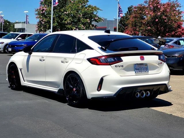 2023 Honda FL5 Civic Type R - Image 6 of 20