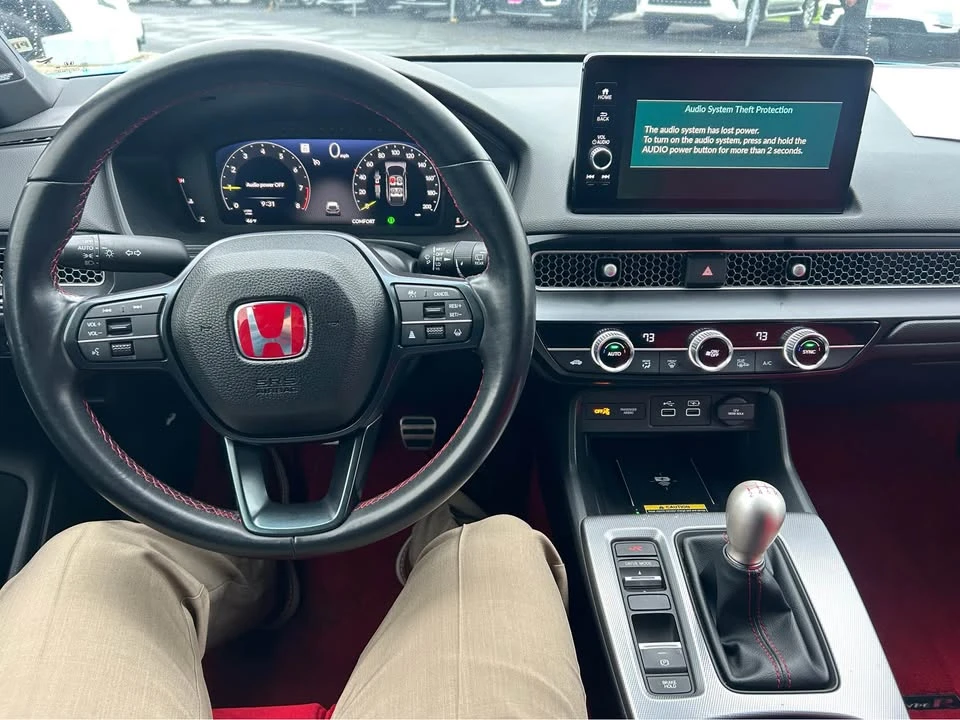 2023 Honda FL5 Civic Type R - Image 4 of 4