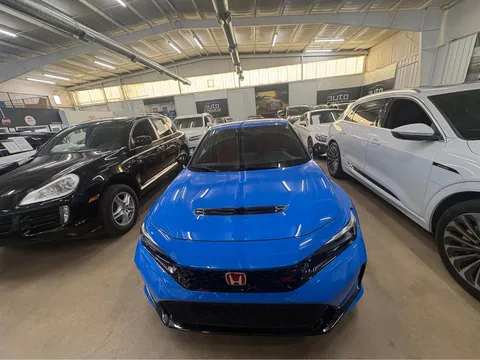 2023 Honda FL5 Civic Type R - Image 2 of 15