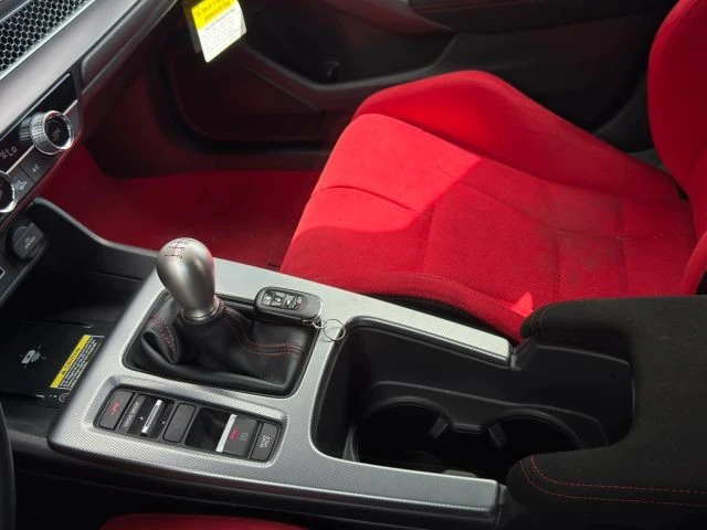 2023 Honda FL5 Civic Type R - Image 18 of 21