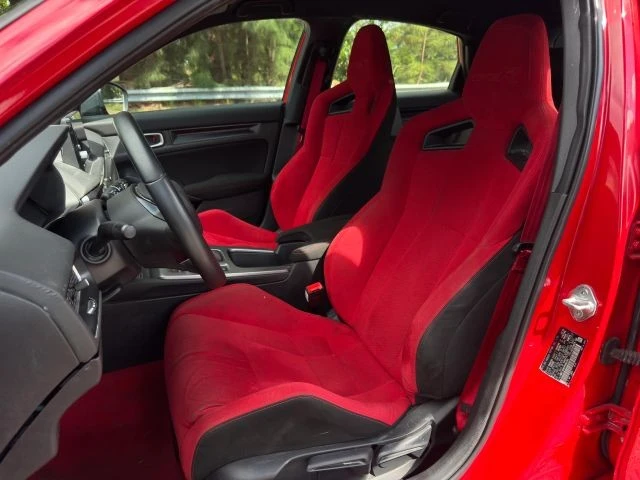 2023 Honda FL5 Civic Type R - Image 11 of 21
