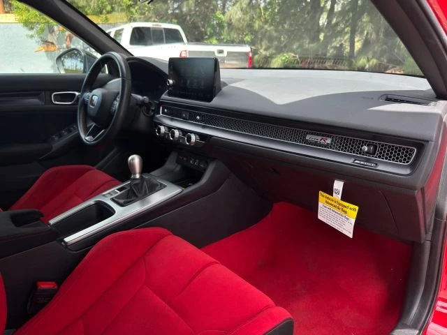2023 Honda FL5 Civic Type R - Image 20 of 21