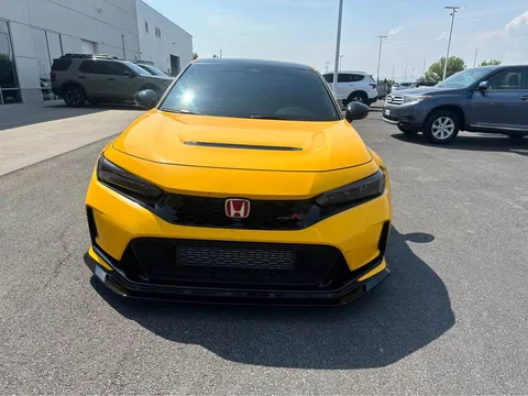 2023 Honda FL5 Civic Type R - Image 2 of 10