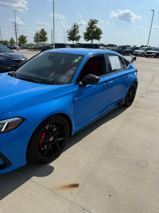 2023 Honda FL5 Civic Type R - Image 2 of 10