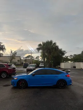 2023 Honda FL5 Civic Type R - Image 4 of 11
