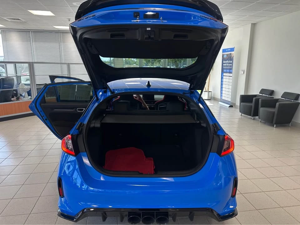 2023 Honda FL5 Civic Type R - Image 13 of 17