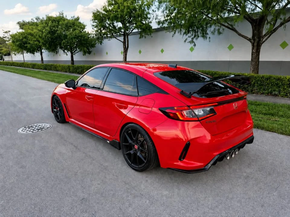 2023 Honda FL5 Civic Type R - Image 7 of 17