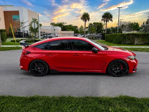 2023 Honda FL5 Civic Type R - Image 4 of 17