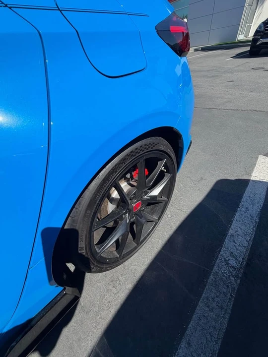 2023 Honda FL5 Civic Type R - Image 5 of 8