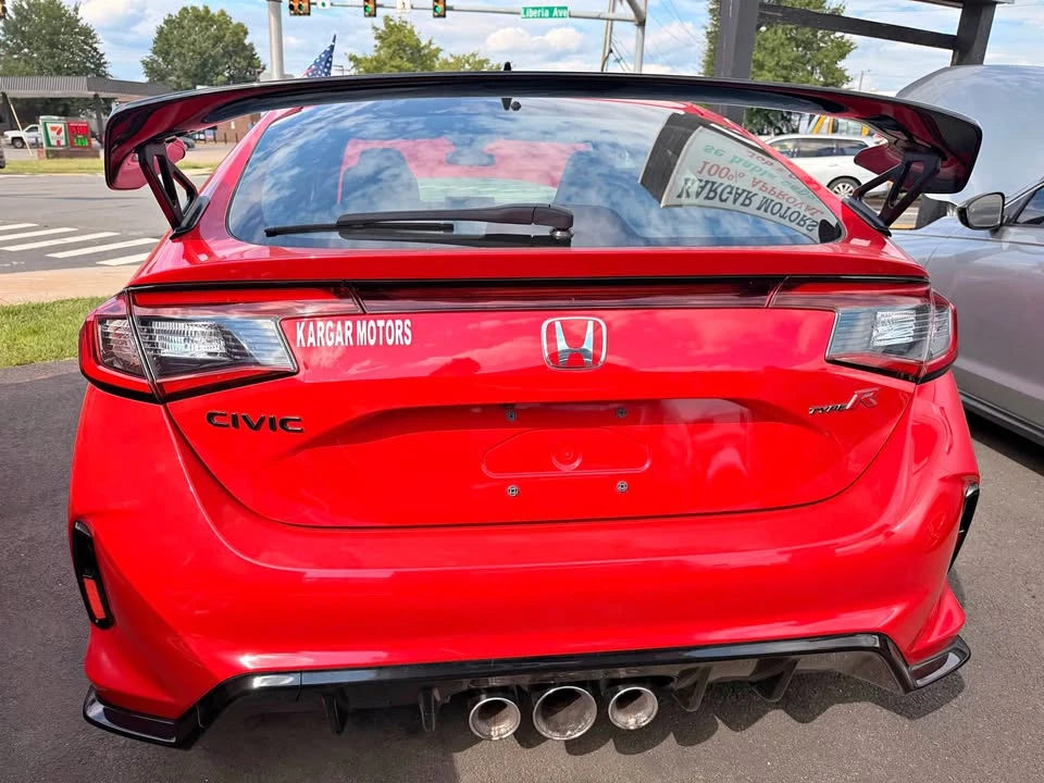 2023 Honda FL5 Civic Type R - Image 1 of 6